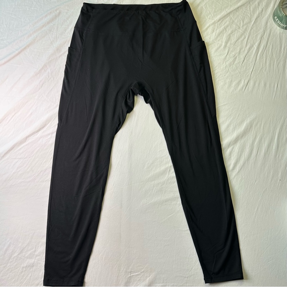 3 pack Eco Women's Black High Waisted Yoga Pants with Side Pockets.